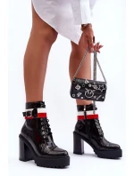 Masywne Skórzane Botki Na Słupku Czarne Adrijana