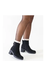 Topánky na podpätku model 205032 Solea Topánky na podpätku model 205032 Solea