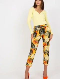 Teplákové nohavice model 167078 Relevantnosť