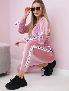 Velúrová súprava s nápisom Queen dark powder pink
