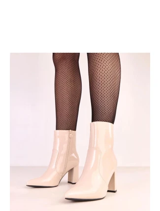 Topánky na podpätku model 220250 Solea Topánky na podpätku model 220250 Solea