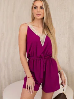 Krátky overal s ozdobnou čipkou slivka