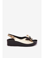 Kožené dámské sandály s ozdobou S.Barski KV61-6045 Zlaté