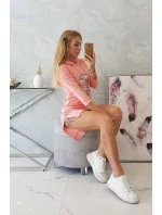 Šaty s dlhším chrbtom a farebnou marhuľovou potlačou