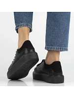 Čierne dámske športové kožené poltopánky na platforme Filippo DP6119 Čierne dámske športové kožené poltopánky na platforme Filippo DP6119