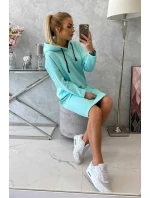 Šaty s kapucňou a bočným rázporkom mint