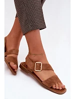 Dámské sandály na nízkém podpatku se zlatou sponou Camel Verissea