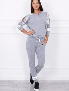 Dievča Revolution šedá sada