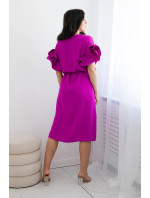 Šaty do pása s ozdobnými rukávmi tmavo fialové