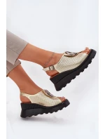 Skórzane Sandały Damskie Na Koturnie Z Ozdobą Artiker 56C0109 Złote