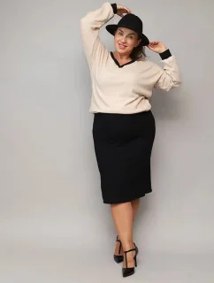 Béžovo-čierne šaty s pletenou blúzkou (682)