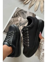 Sneakersy Damskie Z Naturalnej Skóry GOE OO2N4004 Czarne