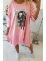 Šaty s potlačou a rozšíreným spodným dielom svetlo ružové