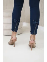 Tmavé džínsové nohavice s mašľou Tmavé džínsové nohavice s mašľou