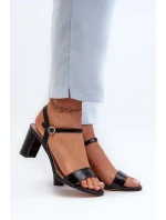 Sandále na podpätku model 197084 Vykročte štýlovo Sandále na podpätku model 197084 Vykročte štýlovo