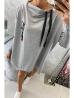 Oversize mikina s asymetrickými bokmi šedá