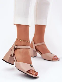 Sandále na podpätku model 213185 Krok vo veľkom štýle