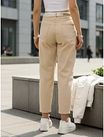 Dámske džínsy s vysokým pásom mom fit béžová FashionStreet UY2936 Dámske džínsy s vysokým pásom mom fit béžová FashionStreet UY2936