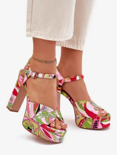 Sandále na podpätku model 214389 Krok vo veľkom štýle