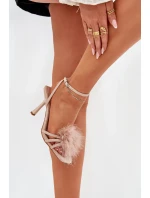 Sandále na podpätku model 209925 Vykročte štýlovo Sandále na podpätku model 209925 Vykročte štýlovo