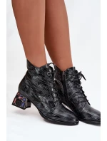 Lakierowane Botki Damskie Z Naturalnej Skóry Na Obcasie Z Kryształkami Artiker 57C0132 Szare