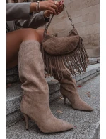 Wsuwane Kozaki Damskie Na Szpilce Z Eko Zamszu Beżowe Noretta