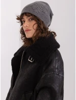 AT CZ 23250 cap.61P tmavo šedá