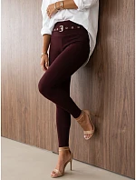 Dopasowane legginsy damskie prążkowane bordowe FashionStreet UY3256 Dopasowane legginsy damskie prążkowane bordowe FashionStreet UY3256