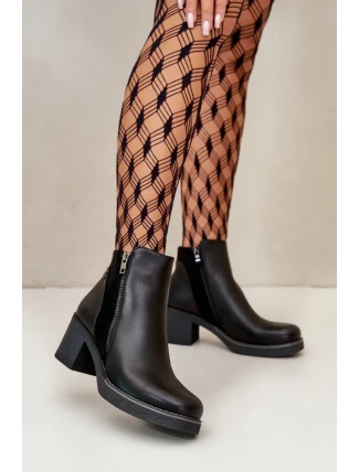 Topánky na podpätku model 199291 Krok vo veľkom štýle Topánky na podpätku model 199291 Krok vo veľkom štýle