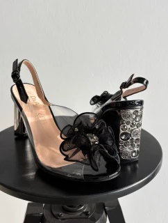 Sandále na podpätku model 225148 Krok vo veľkom štýle