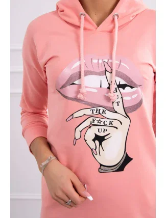 Šaty s dlhším chrbtom a farebnou marhuľovou potlačou