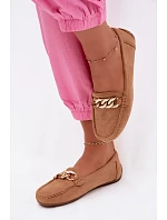 Dámske mokasíny so zlatou retiazkou a imitáciou semišu Camel Amaretto