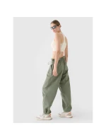 Dámske ležérne oversized padákové nohavice 4F 4FRSS24TTROF1330-44S dámske