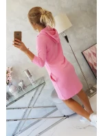 Šaty s kapucňou a vreckami svetlo ružové