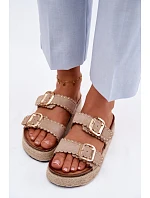 Dámské nazouváky na platformě s pletením zlaté přezky a cvočky béžové