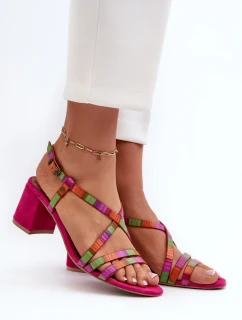 Sandále na podpätku model 198795 Vykročte štýlovo