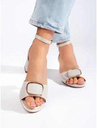 Luxusné sivé a strieborné dámske sandále na širokom podpätku Luxusné sivé a strieborné dámske sandále na širokom podpätku