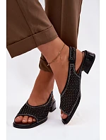 Ozdobené otevřené dámské sandály na podpatku semiš D&A CR61-3131 Černé