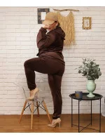 Dámska tepláková súprava plus size v moka farbe s kapucňou na zips (8216) Dámska tepláková súprava plus size v moka farbe s kapucňou na zips (8216)