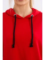 Šaty s kapucňou v červenej farbe