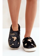 Futrzane Kapcie Z Przypinkami Czarne Ivelfedi