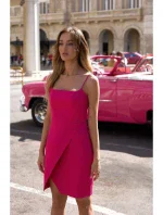 M744 Koktailové mini šaty - fuchsiové