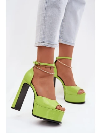 Lakované dámské sandály na podpatku a platformě Zelené Horvia