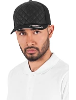 Flexfit 6277Q 5-panelová čiapka s kšiltom „Diamond Quilted“ 55.277Q čierna Flexfit 6277Q 5-panelová čiapka s kšiltom „Diamond Quilted“ 55.277Q čierna