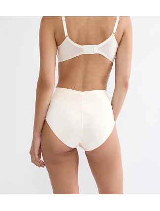 BMU Illusion Curve Maxi - ECRU WHITE - TRIUMPH ECRU WHITE - TRIUMPH BMU Illusion Curve Maxi - ECRU WHITE - TRIUMPH ECRU WHITE - TRIUMPH