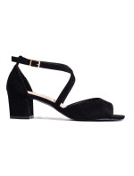 Pohodlné dámske čierne sandále na širokom podpätku