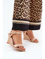 Lakierowane Sandały Damskie Na Koturnie Nude Vliraya