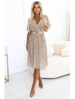 604-3 Zmyselné biele hrachové šaty s obálkovým výstrihom a ozdobným opaskom - béžové