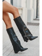 Kozaki Damskie Wsuwane Na Słupku Z Ozdobnym Paskiem Eko Skórzane Czarne Jolivine