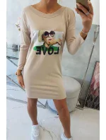 Šaty s potlačou Love béžovej